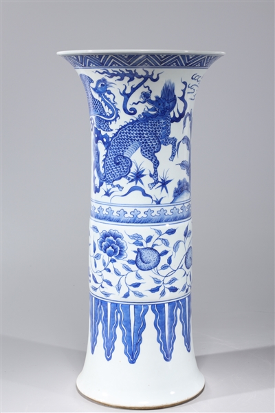 Chinese blue and white porcelain 2ac274