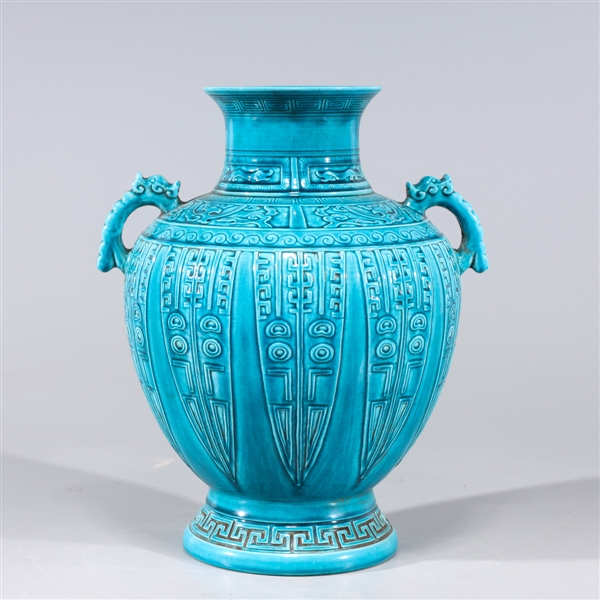 Chinese blue glazed porcelain vase 2ac2b6