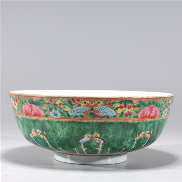 Chinese famille rose enameled porcelain 2ac2c9
