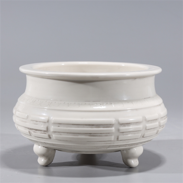 Chinese blanc de chine porcelain 2ac2d3