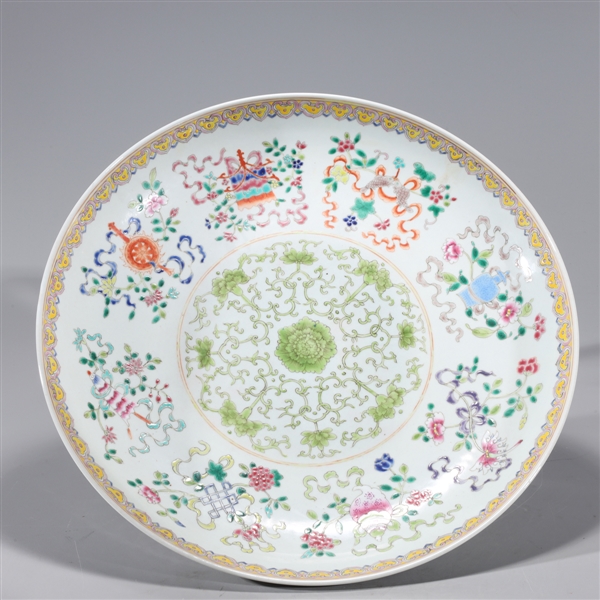 Chinese famille rose enameled porcelain 2ac352