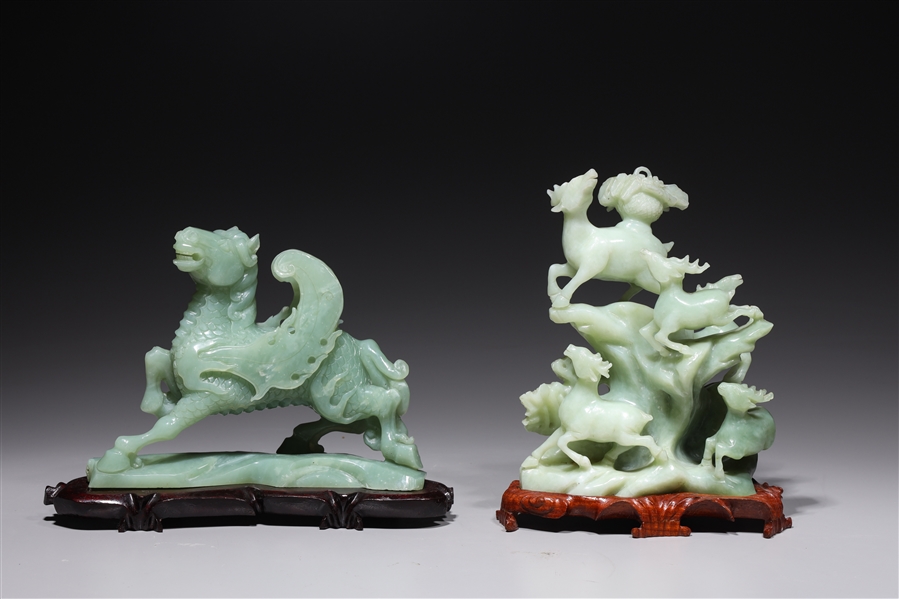 Two Chinese carved hardstones  2ac35f