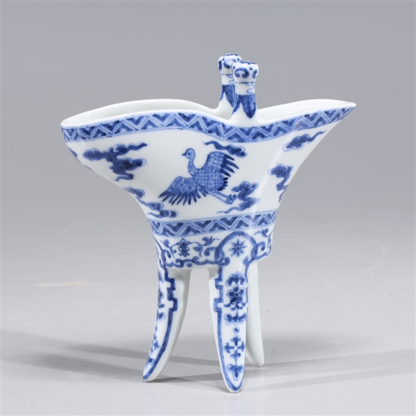 Chinese blue and white porcelain 2ac39a