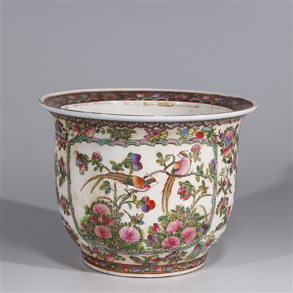 Chinese famille rose enameled porcelain 2ac39c