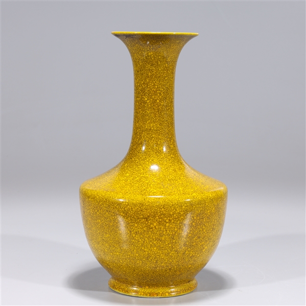 Chinese yellow crackle glazed porcelain 2ac46b