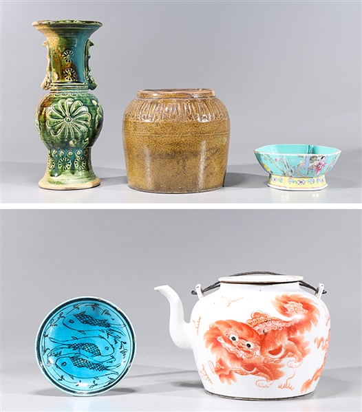 Group of five various Chinese ceramics