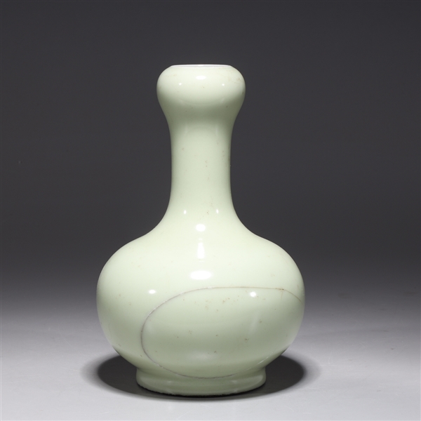 Chinese celadon glazed porcelain 2ac54b