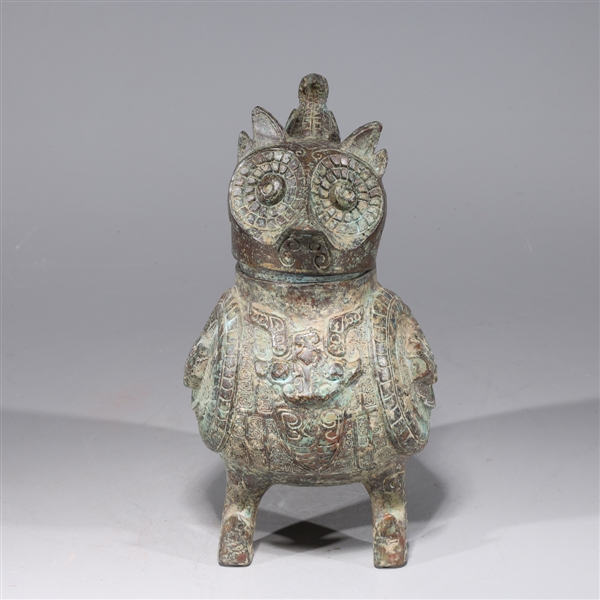 Chinese archaistic bronze owl vessel