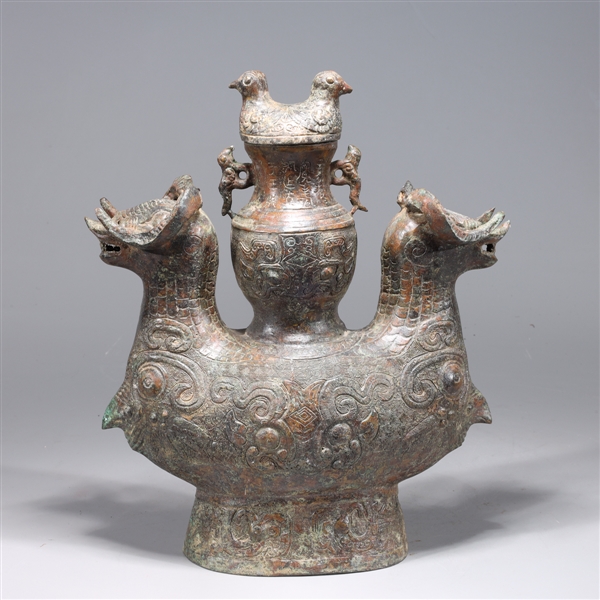 Chinese archaistic bronze double form 2ac54d