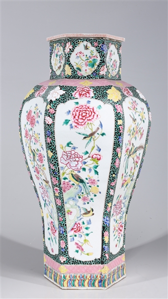 Large Chinese famille rose enameled 2ac5f1