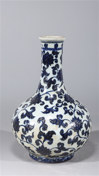 Chinese blue and white vase with
