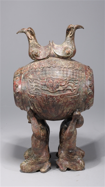 Chinese archaistic bronze statue