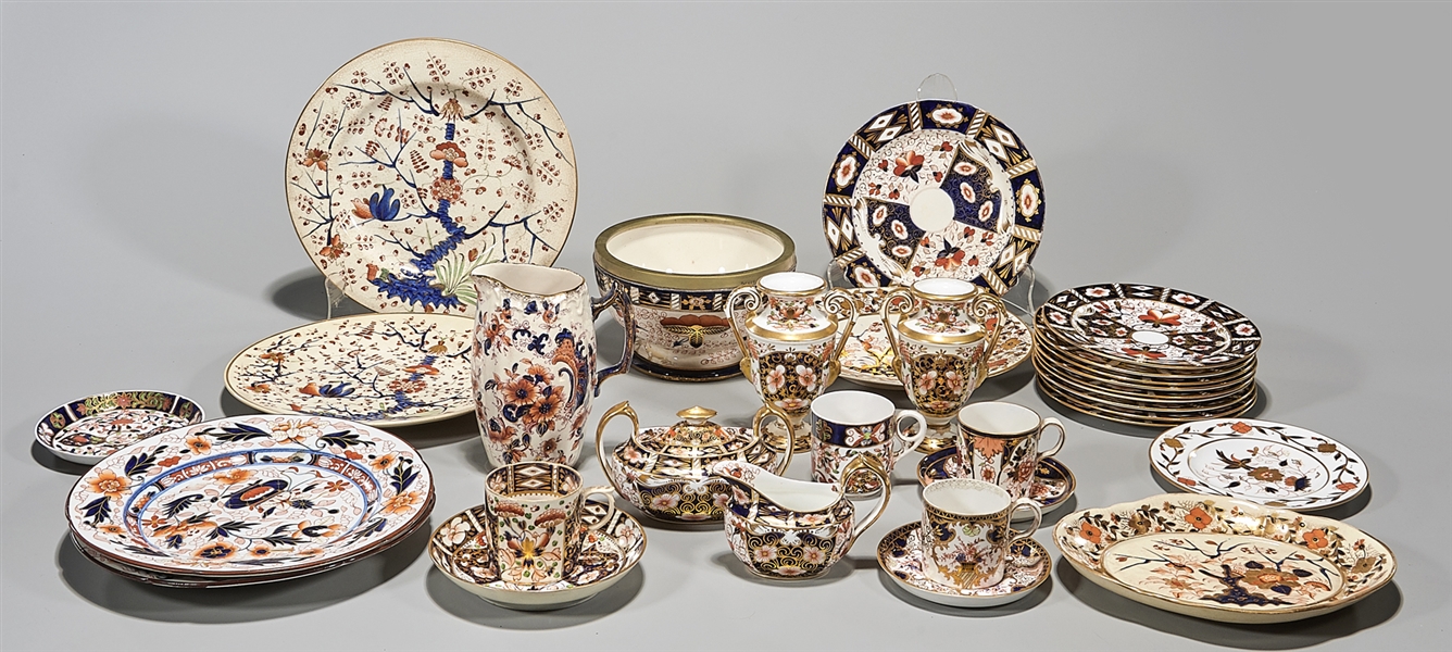 31-piece group of continental ceramics;