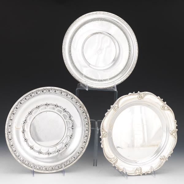 THREE STERLING SILVER PLATES BY 2af255