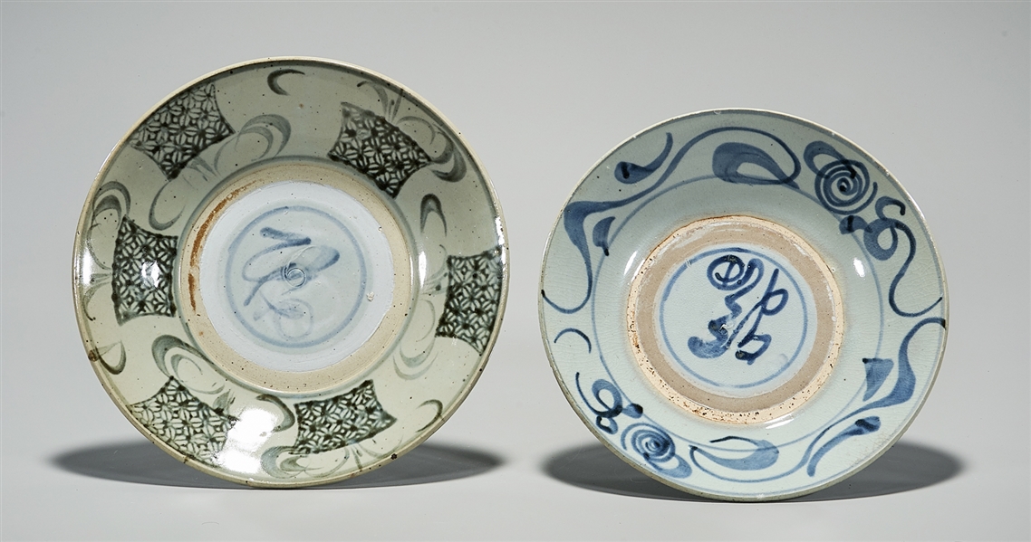 Two antique Chinese blue and white 2af2bb