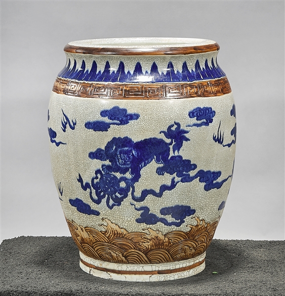 Chinese enameled crackle glazed 2af352