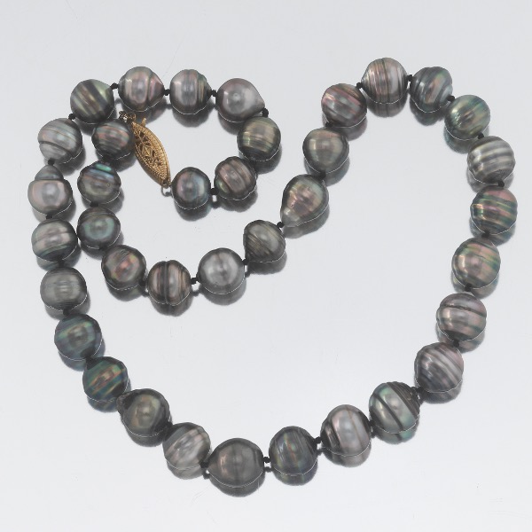 STRAND OF TAHITIAN BAROQUE PEARLS 2af55d