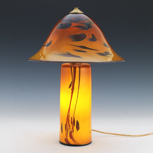 CONTEMPORARY GLASS LAMP AND SHADE 2af781
