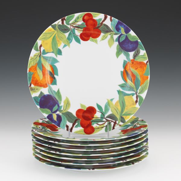 LAURE JAPY PARIS EIGHT PORCELAIN PLATES,