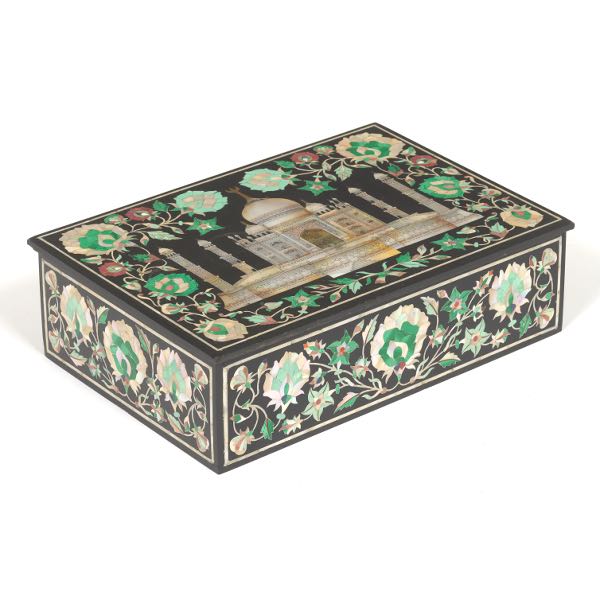 LARGE PIETRA DURA BOX WITH TAJ 2af7d0