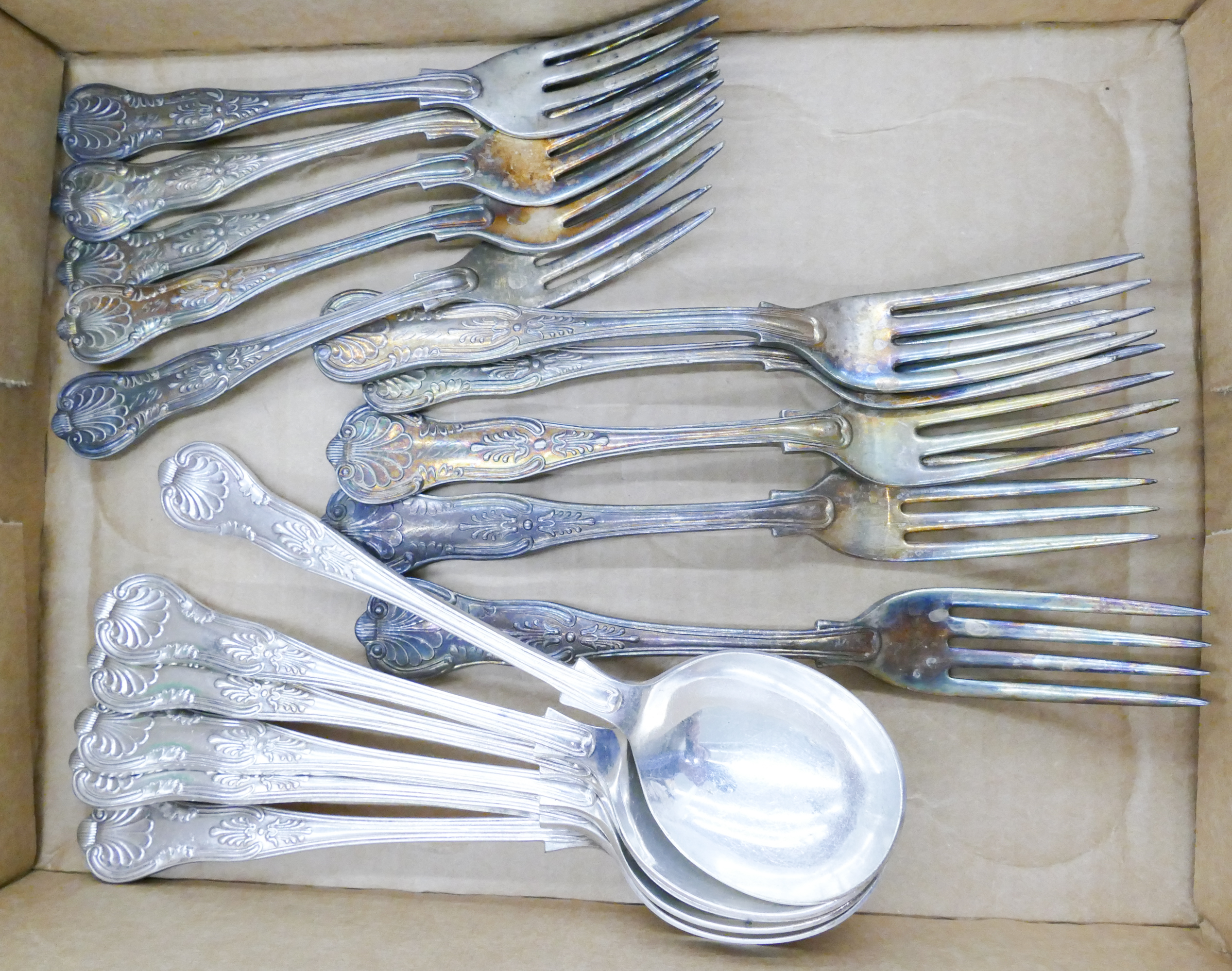 Box Sheffield Kings Pattern Flatware