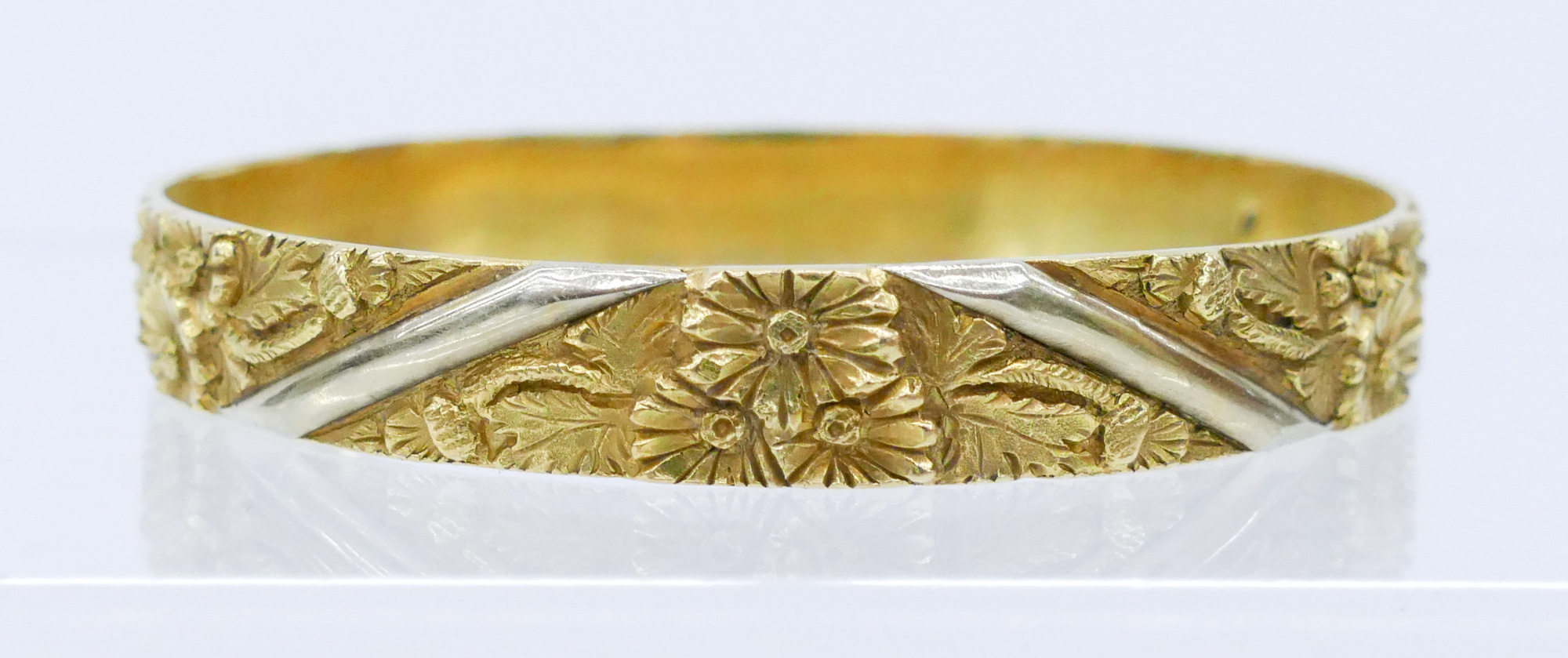 Antique French 18k Floral Bangle 2afbc6