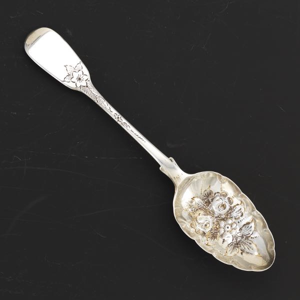 JOHN JAMES WHITING REPOUSSE SPOON 2afcf3