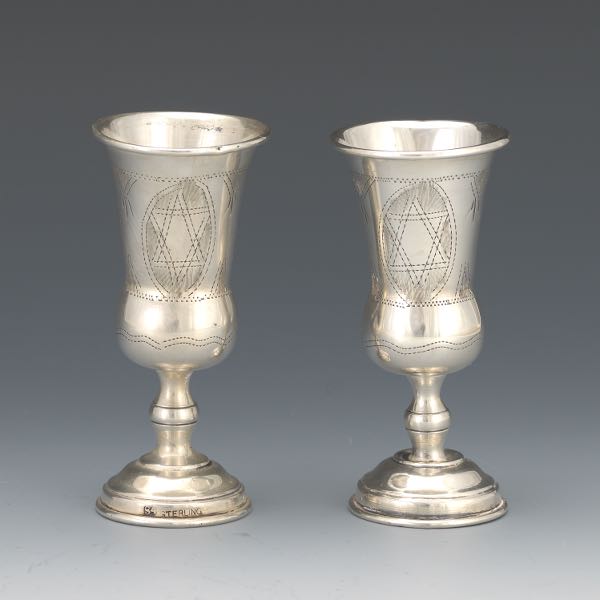 PAIR OF KIDDUSH CUPS 4 Marked 2afd2e