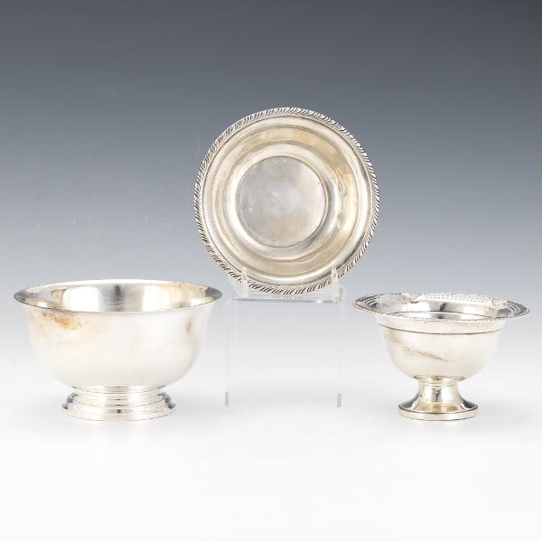 THREE ROUND STERLING SILVER DISHES 2aff3e