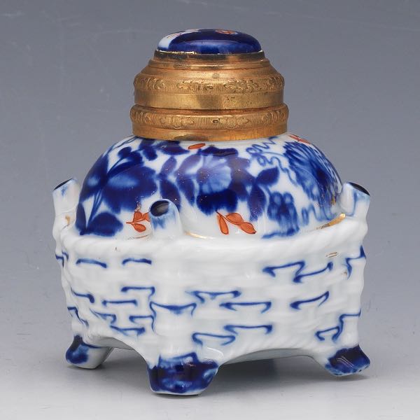 ENGLISH IMARI PORCELAIN AND GILT