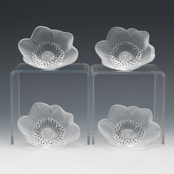 LALIQUE ANEMONE FLOWER PAPERWEIGHTS,