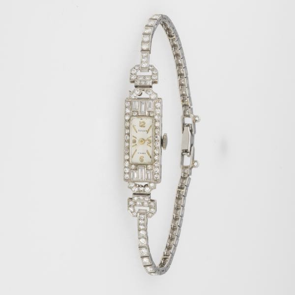 LADIES' ART DECO ELEGANT PLATINUM