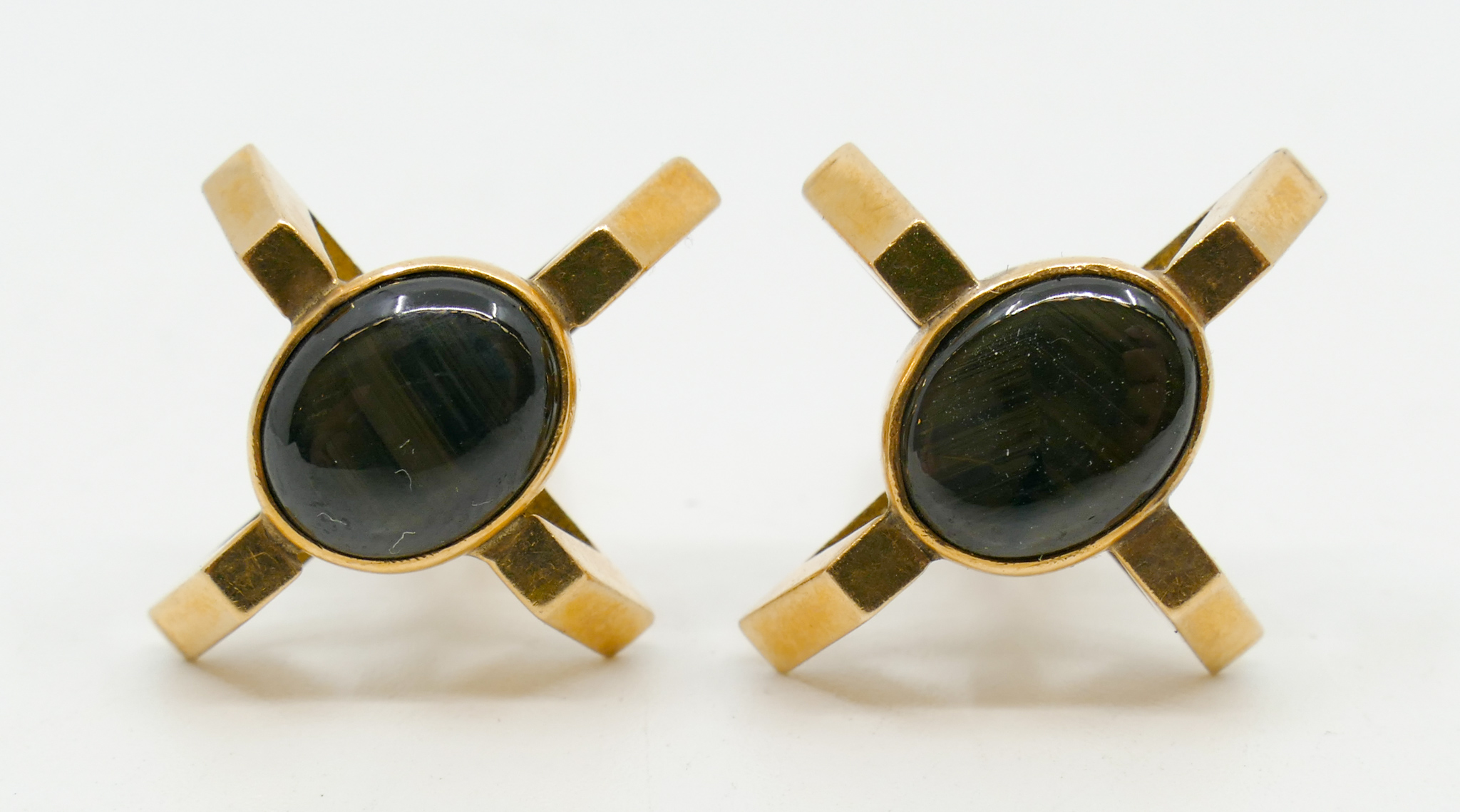 Pair Men's 14k Black Cabochon Cufflinks