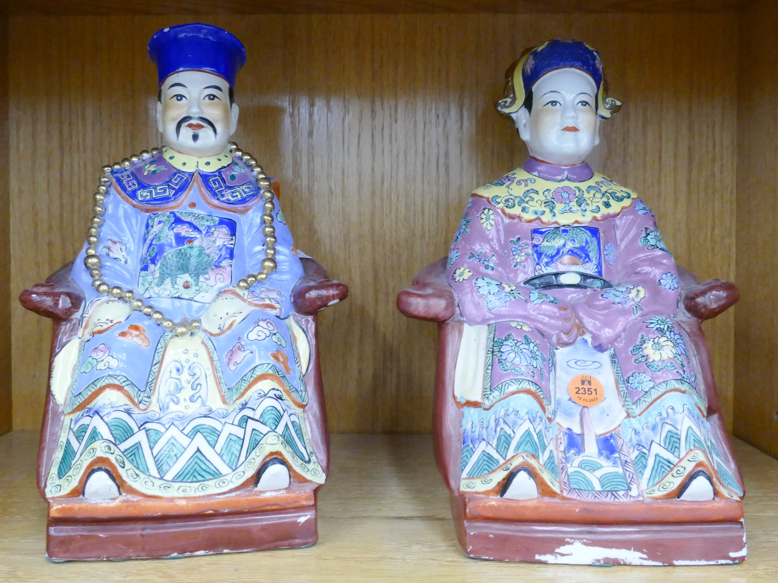 Pair Chinese Porcelain Emperor 2b0702