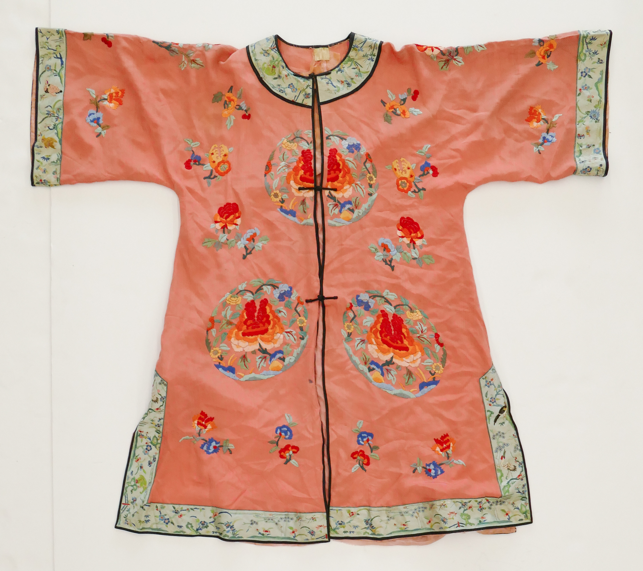 Old Chinese Pink Silk Embroidered