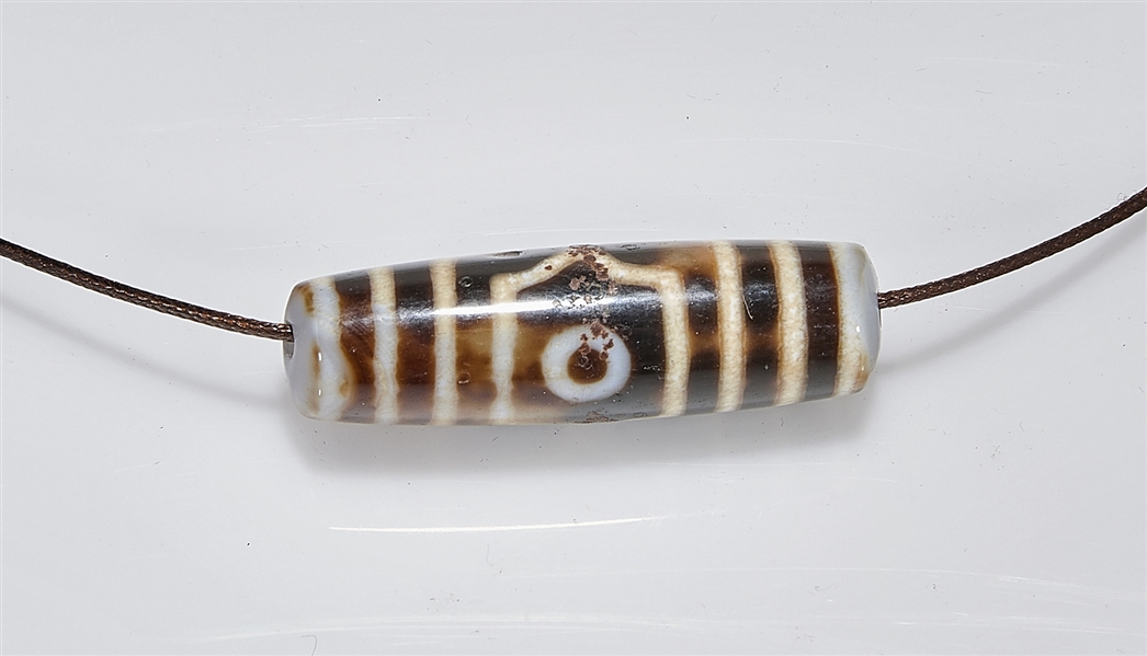 Chinese Dzi bead;