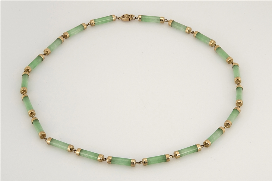 Chinese 14 kt yellow gold and green