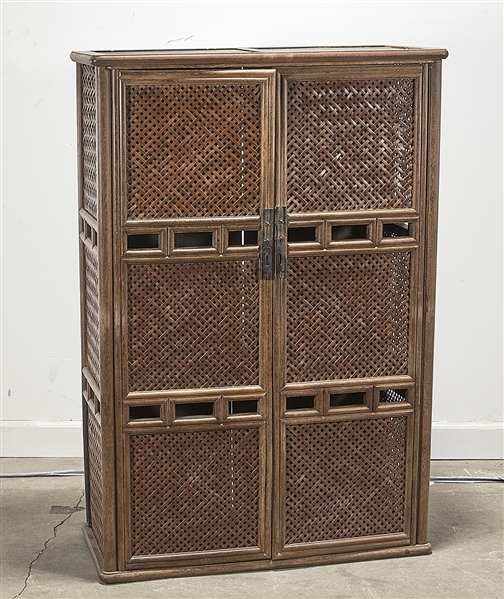 Chinese wood cabinet with two doors