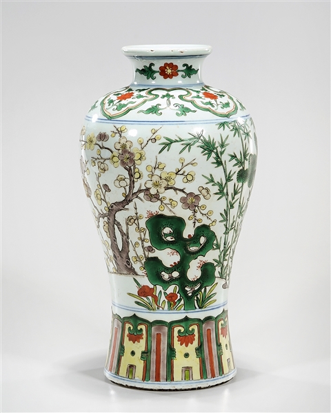 Chinese enameled porcelain meiping 2ae126