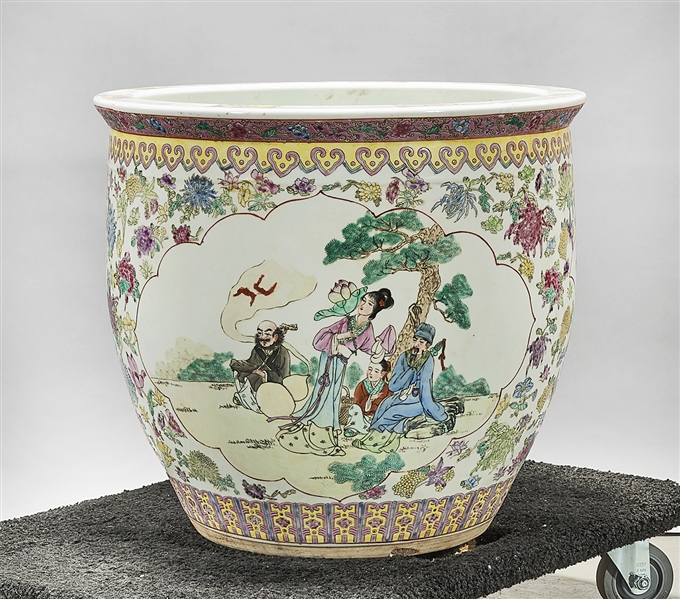 Chinese enameled porcelain jardiniere;