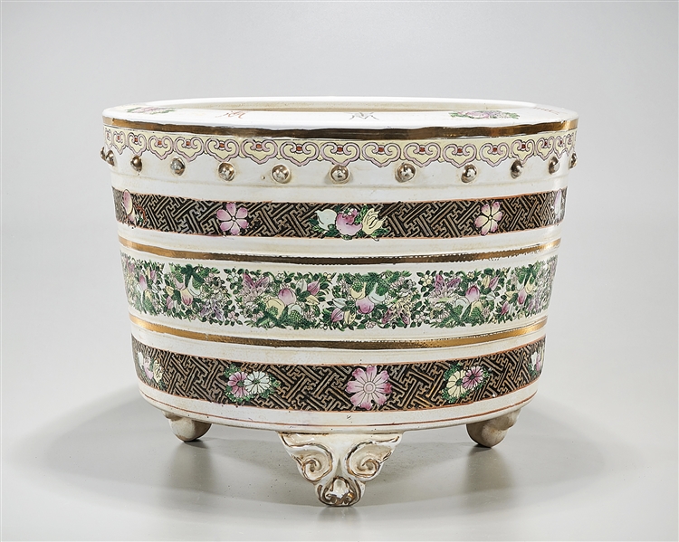 Chinese enameled porcelain tripod