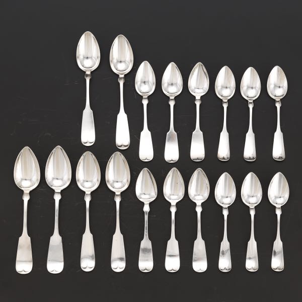 15 STERLING SILVER SPOONS WITH 2ae2aa