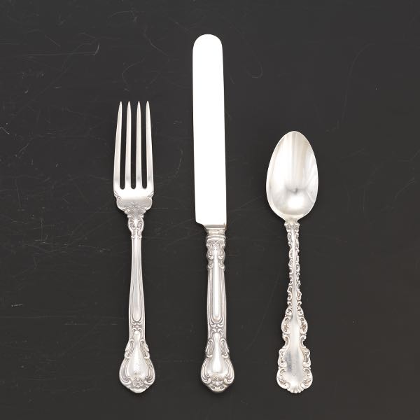 STERLING SILVER ASSORTED FLATWARE 2ae2b0