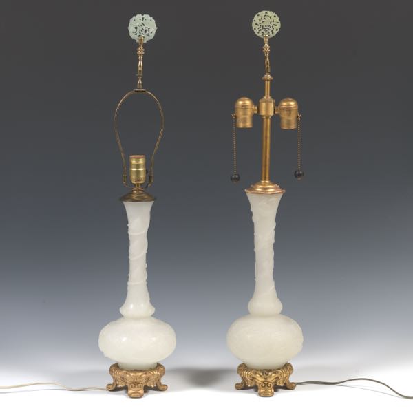 PAIR OF STUEBEN CAMEO CUT GLASS LAMPS