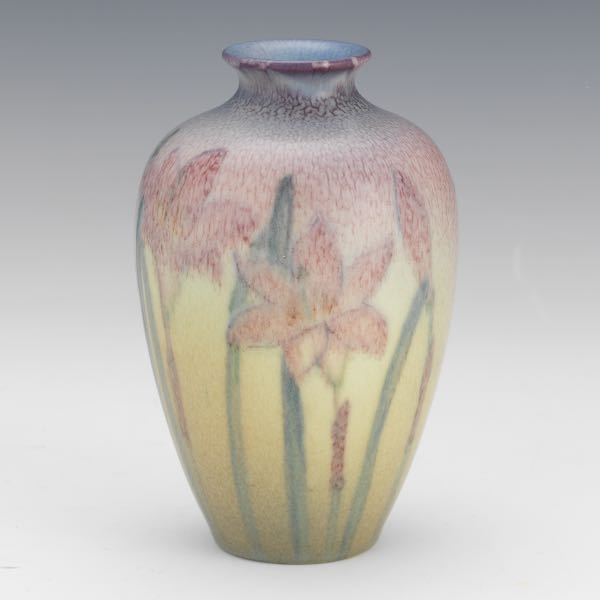 SMALL ROOKWOOD POTTERY VASE BY