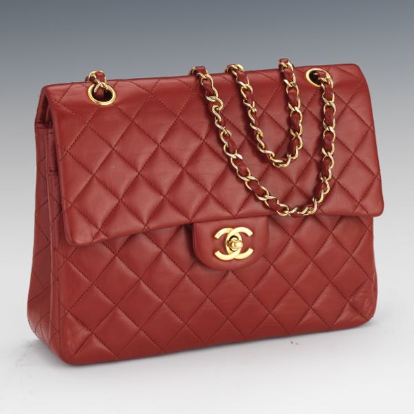 CHANEL QUILTED LAMBSKIN MEDIUM 2ae322