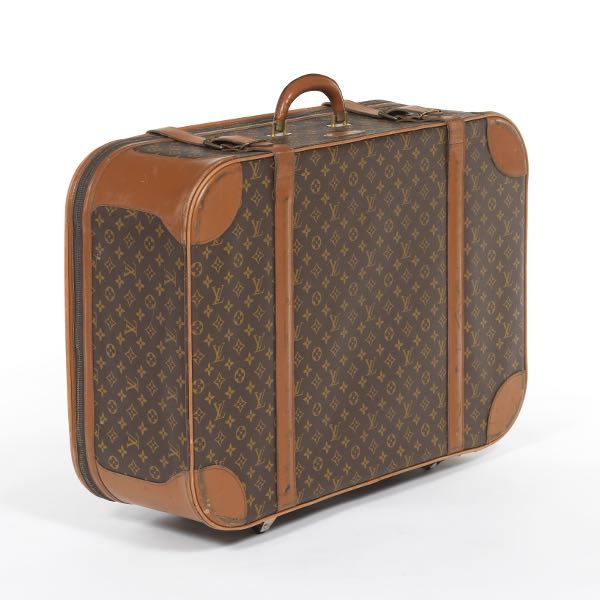 VINTAGE LOUIS VUITTON SUITCASE 2ae326