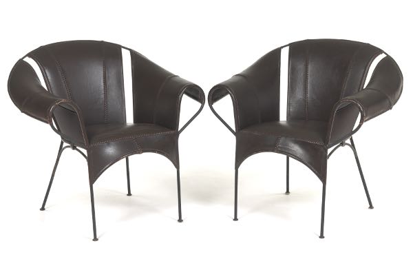 PAIR OF CONTEMPORARY LEATHER ARMCHAIRS