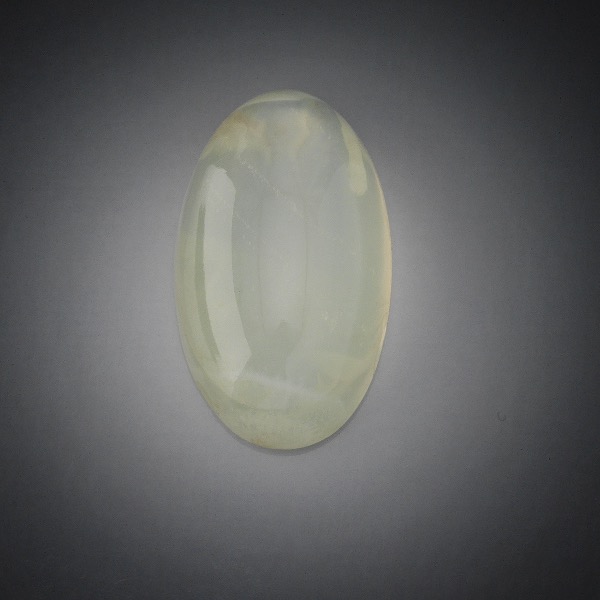 UNMOUNTED OVAL CUT 32.60 CT MOONSTONE