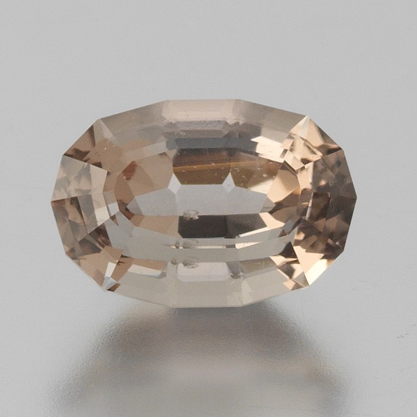 UNMOUNTED OVAL CUT 4.51 CT SCAPOLITE